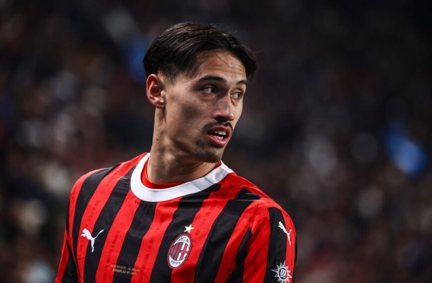 Man City consider record-breaking move for AC Milan’s…